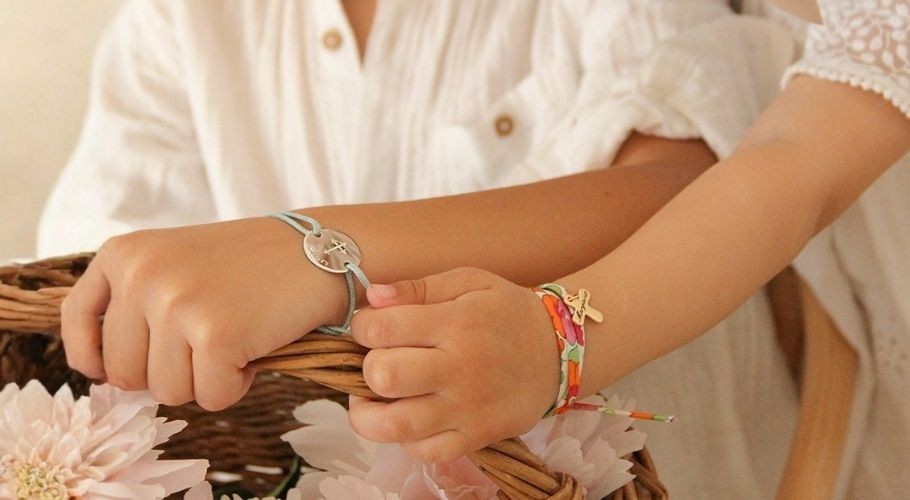 Cadeaux Pâques : offrez des bijoux personnalisés uniques